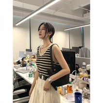 코바늘조끼 모리룩 나시 크로쉐 뷔스티에 할머니 손뜨개 니트