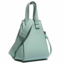 로에베 명품명품LOEWE FW Hammock compact bag in satin calfsk
