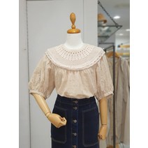 써스데이아일랜드 니트 패치 블라우스 T222MBL140