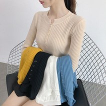 ZENCY 젠시 이자벨라 단추장식 여성니트