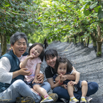 살아있고마 오디잼 금맥로컬푸드직매장 계룡산 갑사 인근(1km)에 위치한 금강 남쪽 산자락(금남정맥) 농고재 언덕 60도 저온진공농축 꼬투리의 영양이 살아있는 오디잼!!, 1개