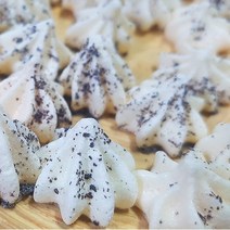 [ 무항생제 인증란 사용 ] 무방부제 달지 않아 더 맛있는 고급 수제 간식 머랭쿠키 프레첼 솜사탕 벚꽃 오레오 인절미 아몬드, 오레오 큰통 70g