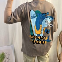남녀공용 오버핏 죠스 상어프린팅 캐릭터 여름 커플룩 반팔티셔츠