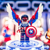 2+3 LEGO 스파이더맨 피규어, 새로운 캡틴 아메리카 팔콘