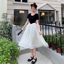 봄 여성 페이크 두 벌 하이 원피스 버블 소매 허리 걷어 슬림하고 긴 치마
