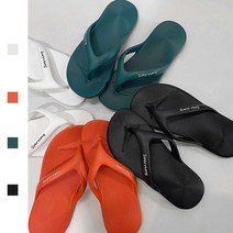 20대 커플 여름 바캉스 준비 신혼 여행 쪼리 신발