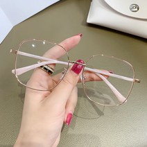 렛미고 네모 안경태 안경프레임 얼굴 작아 보임