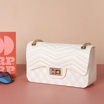 출퇴근 하객룩 얌전한 체인장식 핸드백 여대생 직장인 여직원 데이트