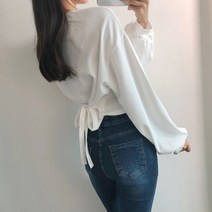 퍼니걸스 5476 소매 퍼프 뒷리본 크롭 맨투맨 티셔츠 여성의류