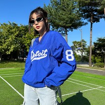 더클립 / 디 토 레터링 브이넥 오버핏 바람막이 맨투맨