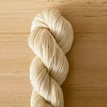 스튜디오분트손염색용 수퍼워시 파풀라 4ply 언다이드얀 100g
