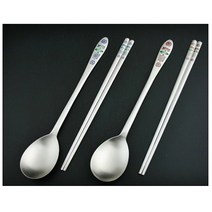 연꽃과거북 칠보 특 은수저 80% 1벌 보증서 명절 예단 칠순 설날 제사 차례 상감 도금 고급 귀빈 판촉 외국인 단체 회사 선물 은수저가격 답례 관공서 인쇄 가능 사은품 증정 무료, 1set, (청색)수저+저분+고급케이스+보자기포장