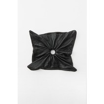 독일 자라 ZARA SQUARE 가죽 스크런치 - 색상 : 블랙 619082