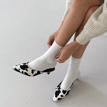 기니 뾰족코 송치 가죽 슬리퍼 뮬KB3216-1