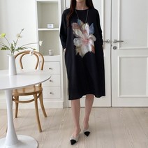 오슈 여성 캐주얼 빅플라워 프린팅 8부 긴팔 미디원피스