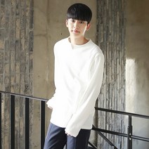 슬릿 포인트 브이 티셔츠
