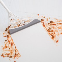 큐어라이프 쓰리잘비2 길이조절형 머리카락 미세먼지 액체까지 뭐든지 쓸리는 슈퍼빗자루 1007590, 핑크