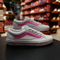 (반스) Stle 36 ＃Leather Pop ＃남녀공용화＃sugar plum/true white (VN0A54F6A6B)
