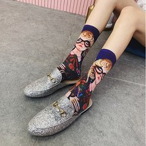 오즈디 아트 양말 명화 갤러리 소녀 인물 유화 컬러 드로잉 롱 삭스