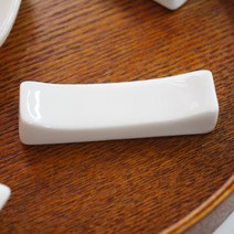 키친앤유 수저받침 노비아 도자기 받침대 업소용, 1개, 도마수저받침