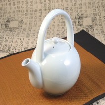 백자 손잡이 일체형 주전자(600ml) / 다기 술주전자 제사 차례 제기 제사용주전자 다관 탕관 다도 다도용품