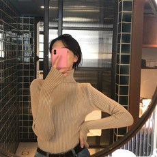 여자 목티 니트 코모스 보웬 니트 N0030