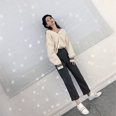 10대 20대 여성 브이넥니트 가을 데일리 상의