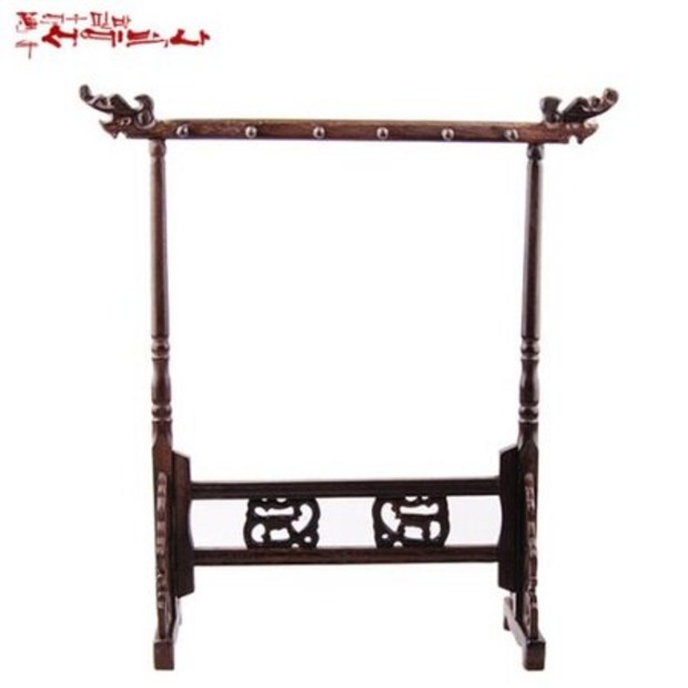 cafc1e307bc2ce805e4906a9af2b40f1f8095e3dc3edf5de865bb13b9e65.jpg