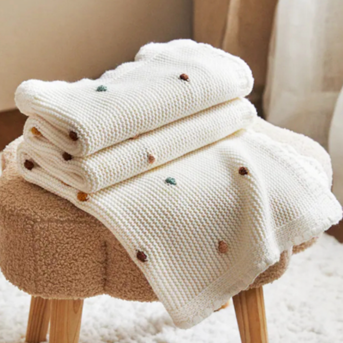 모노위브 예쁜 고급 흰색 니트  무릎 담요70 X 100 cm