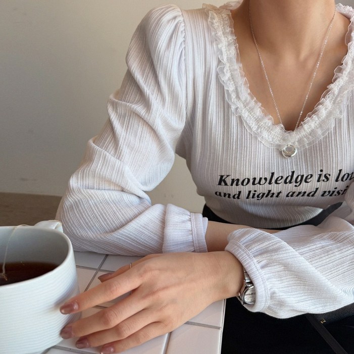 미아마스빈_브래들리 V넥 티셔츠