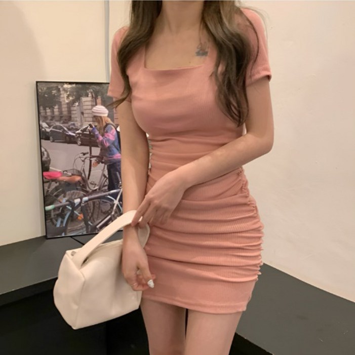 여성미니원피스 와이드 데이트룩 날씬해보이는 미니원피스 여성미니원피스 와이드 데이트룩 날씬해보이는 미니원피스