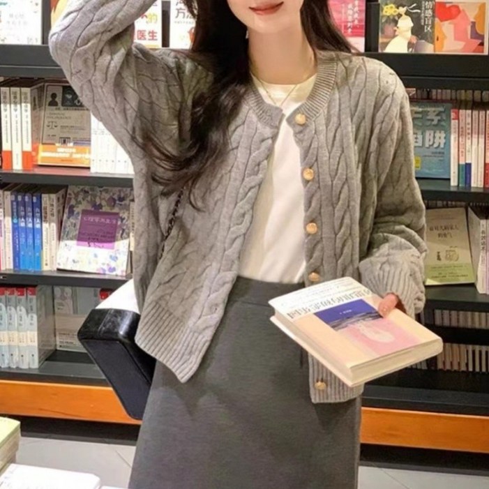 여성 여자 꽈배기 라운드넥 니트 가디건 데일리 스웨터 가을 겨울 상의