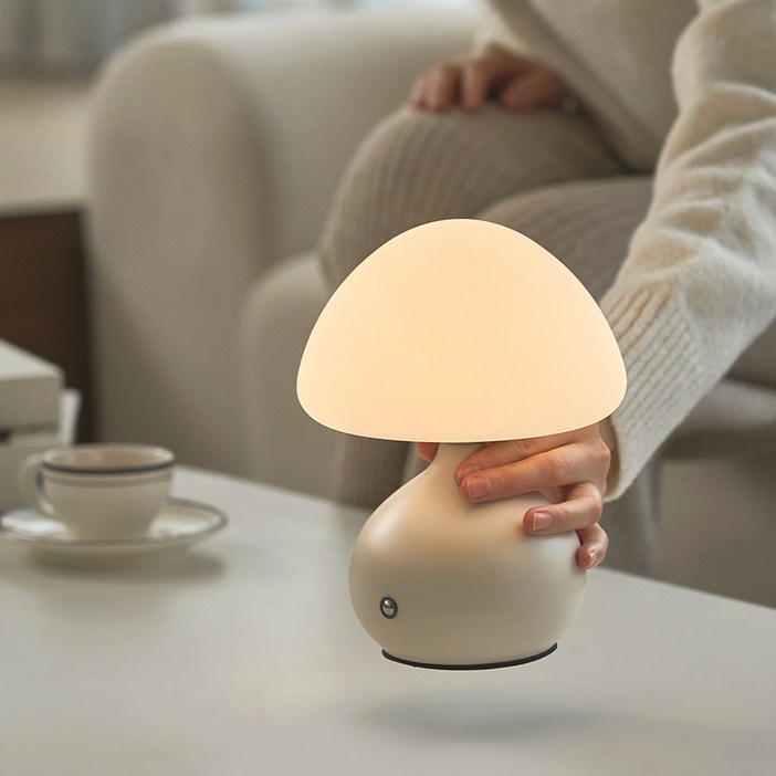 라루즈 Velua 벨루아 밝기조절 포터블 램프 (3colors), 샌드 베이지