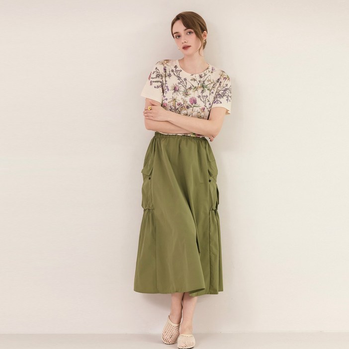 2color 바스락 카고 포켓 셔링 디테일 스커트