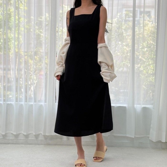 바이일이오 여성 허리 스트랩 맥시 스퀘어넥 민소매 플레어핏 나시 뷔스티에 롱 원피스