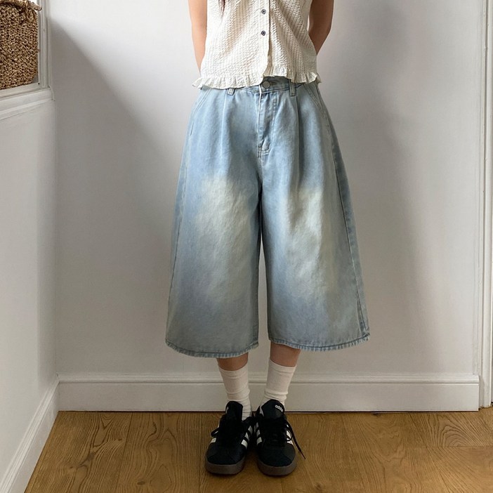 잇진 여성 빅사이즈 2단기장 워싱 핀턱 버뮤다 와이드 청반바지 데님 팬츠