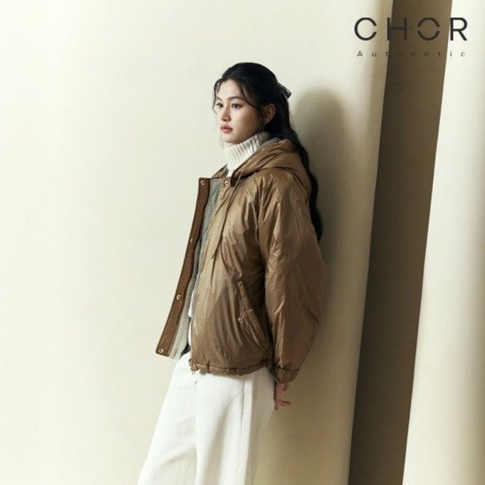 코어 어센틱 25FW 리버시블 퀼티드 다운 런칭 가격 149,900원