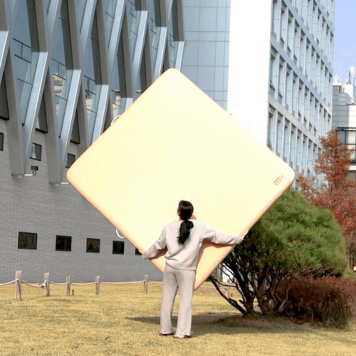 전동펌프 무료 로우앤 가벼운 경량 에어매트  사이즈 200cm x 140cm  300cm 까지, 두께 10cm