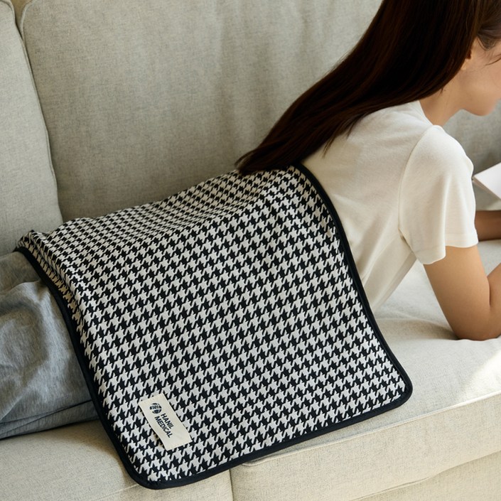 한일의료기 자가드 전기 온열찜질기 블랙 HP3560B, 블랙, 노멀60 x 35 cm 한일의료기 자가드 전기 온열찜질기 블랙 HP3560B, 블랙, 노멀60 x 35 cm
