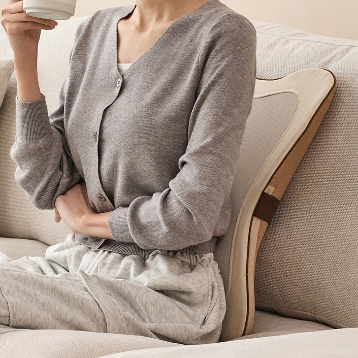 이노브엠 체어핏 무선 등허리 온열 마사지기, IAB100FN, 베이지