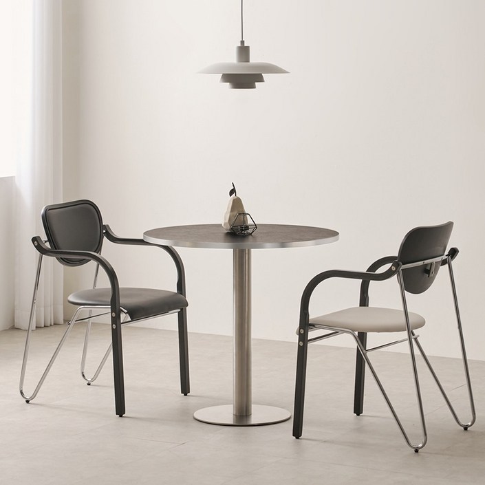 다나에 원형 테이블 식탁 카페 화이트 미드센츄리모던, 2인용, 블랙