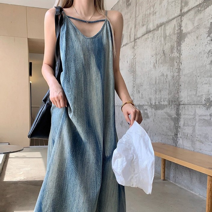 시원한 블루 그라데이션 민소매 나시 원피스