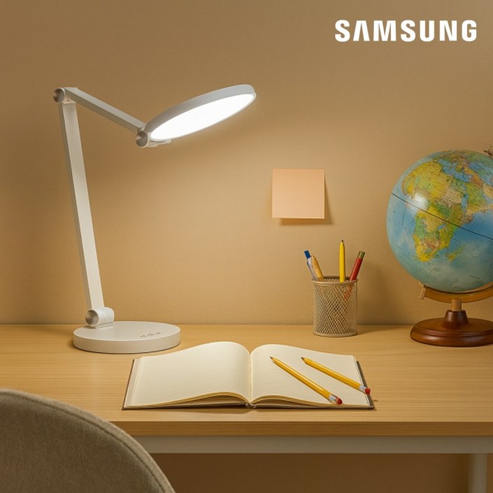 삼성 SIGM9C09A2A2D 데스크 램프 생체리듬 LED 스탠드 책상용 학생용 공부용 조명 화이트