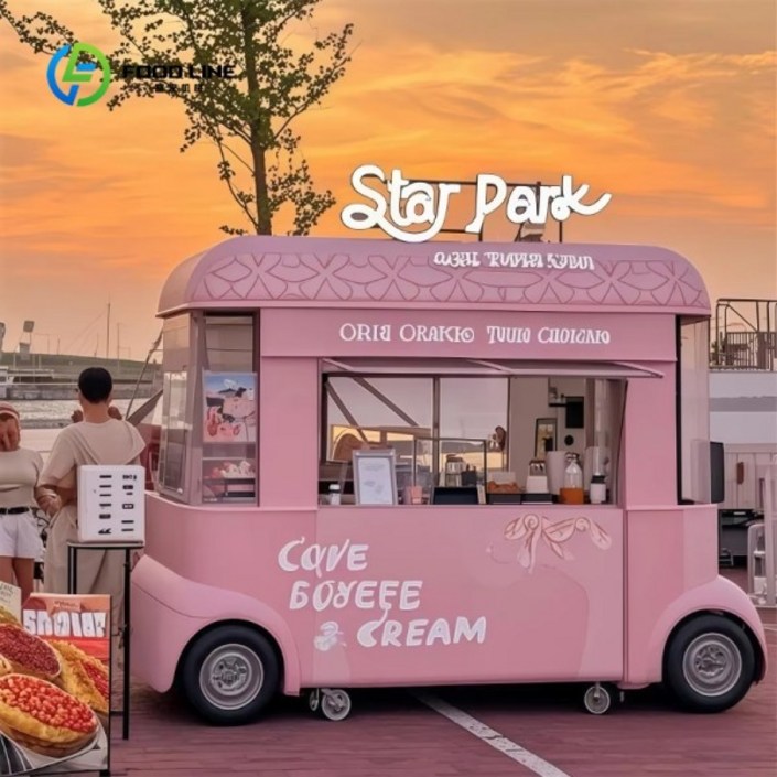 맞춤형 이동식 푸드 트럭 완벽한 주방 설비 포함  버거, 바베큐, 커피 판매를 위한 전문 케이터링 서비