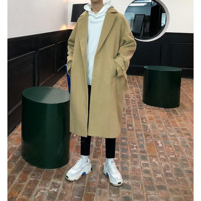 우아한 남성 울 코트