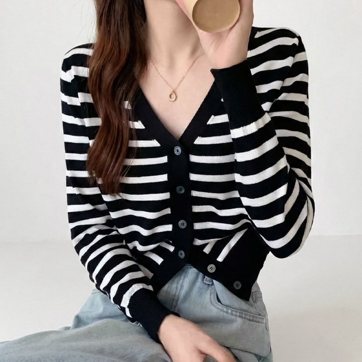 라뷰드 여성 브이넥 단가라 긴팔 가디건 봄가을 스트라이프 패턴 이너 패션 가벼운 심플 베이직 간절기 상의 데일리 캐주얼 소프트 시보리 니트