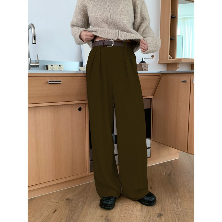 우아글로벌 핀턱 봄가을 간절기 와이드 슬랙스 우아글로벌 핀턱 봄가을 간절기 와이드 슬랙스