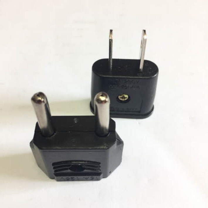 돼지코 아답터 플러그 110V 220V 변환플러그 어댑터 돼지코 아답터 플러그 110V 220V 변환플러그 어댑터