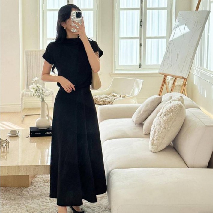 세이스타일 여성용 기모 니트 반폴라 티셔츠  훌 A라인 롱 스커트 세트