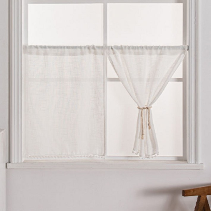 지앤와이 화이트 폼폼 창문 가리개 바란스 커튼 2p